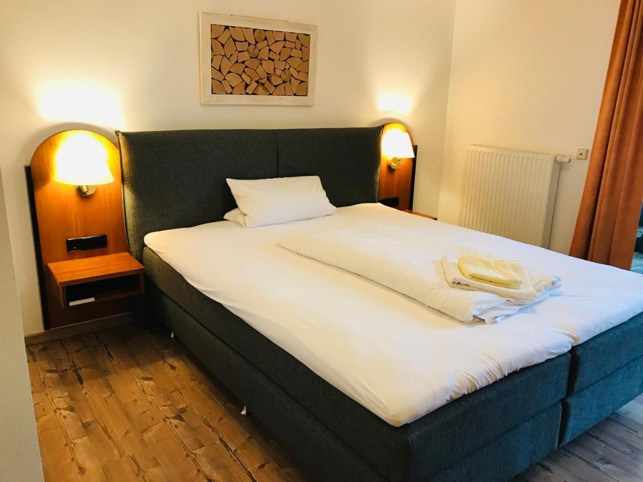 Landhotel Und Gasthof Hirsch Huettenreute Hoßkirch المظهر الخارجي الصورة